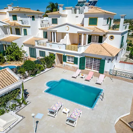 Ramalhete Villa *